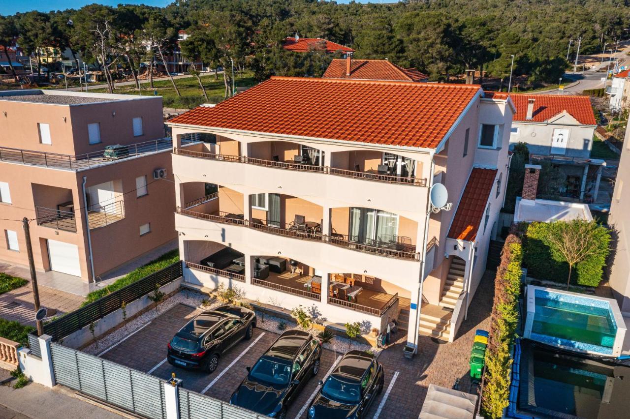 Poseidon Apartmani Bibinje Exteriör bild